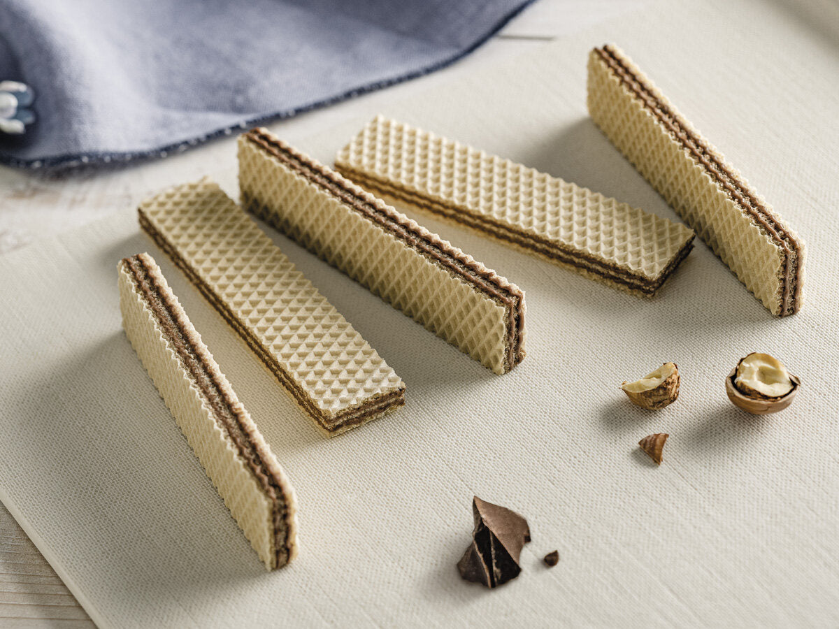 Loacker Classic Wafer ( Napolitaner / Cremkakao / Milk / Peanut Butter / Vanilla) - 45g - Biskut Coklat Sedap
