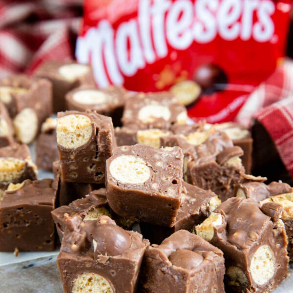 Maltesers Milk Chocolate Single 37g Chocolate Crispy - Image 4